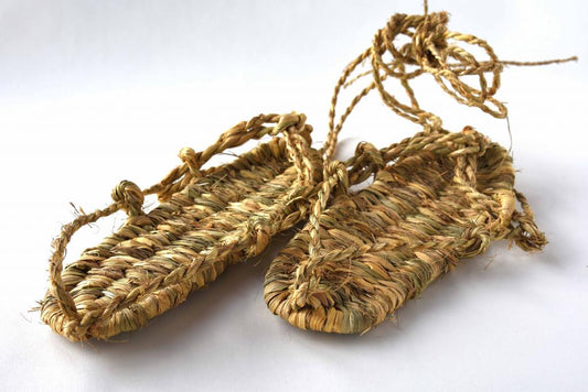 Hand-made Traditional Japanese Waraji-Style sandal pair 稲藁わらじ  手作り